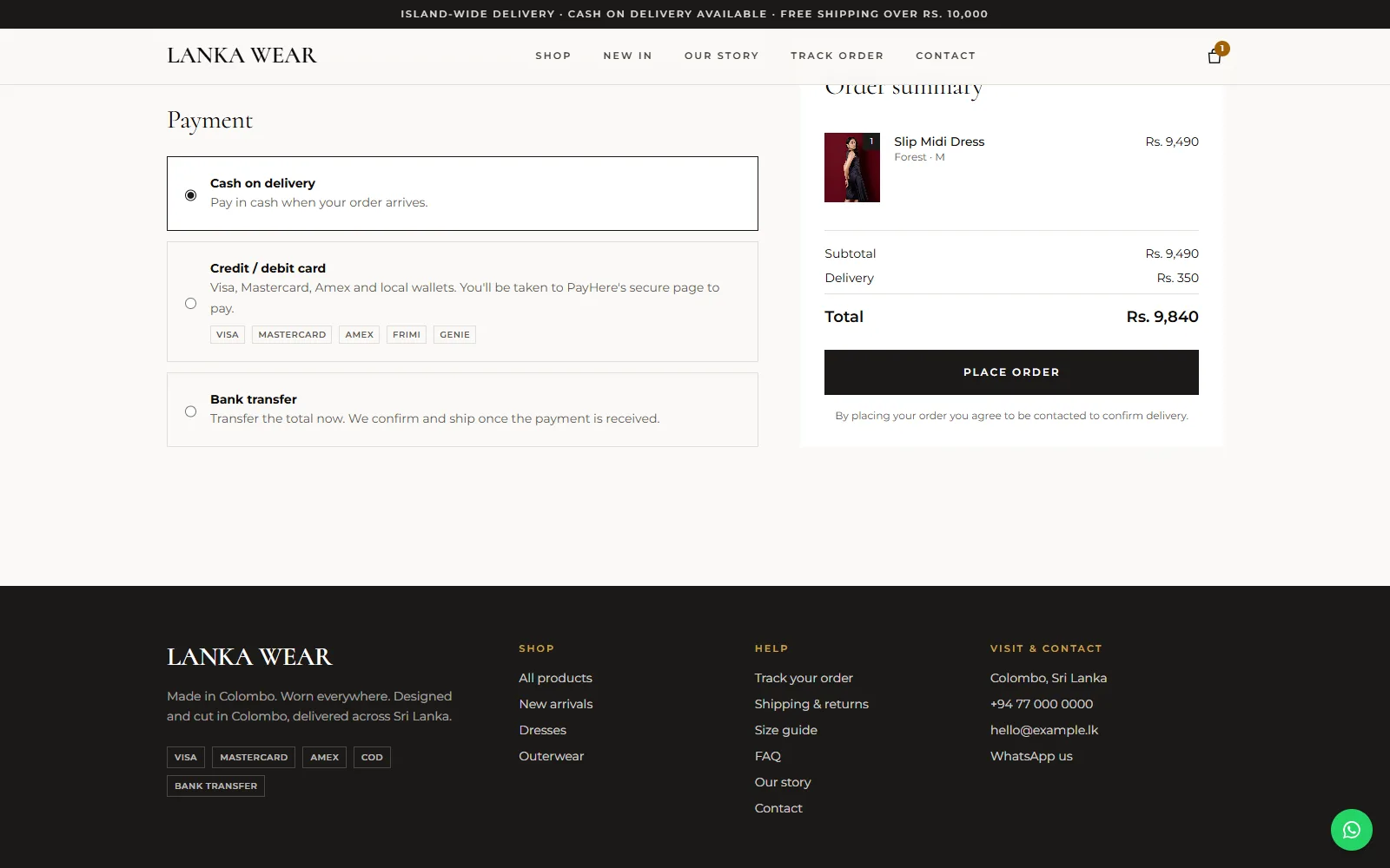 Checkout page with cash on delivery, card and bank transfer options and an order summary